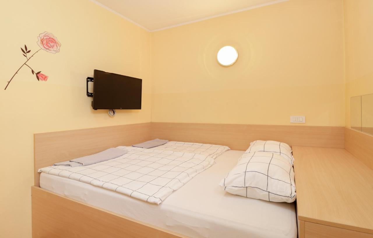 Beg Rooms Maribor Extérieur photo